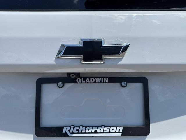 Photo of 2019 Summit White Chevrolet Equinox