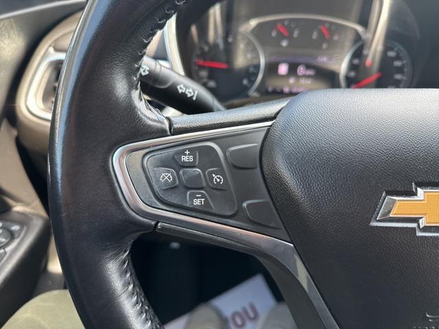 Photo of 2019 Summit White Chevrolet Equinox