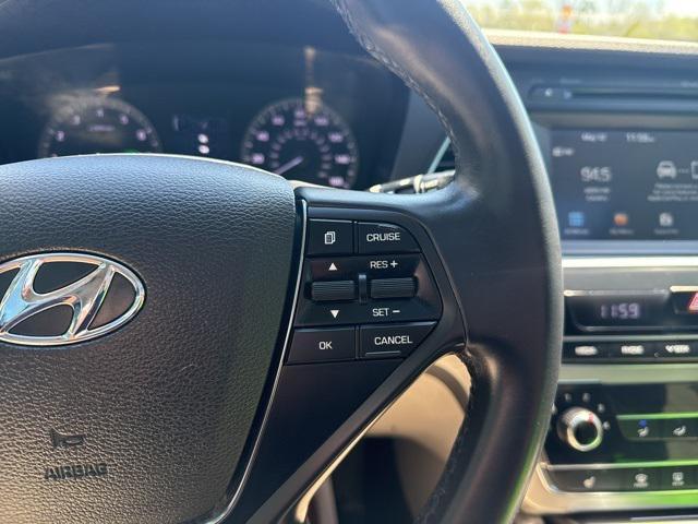 Photo of 2017 Shale Gray Metallic Hyundai SONATA