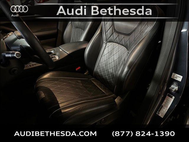 Photo of 2022 Moonbow Blue/Black Obsidian INFINITI QX60