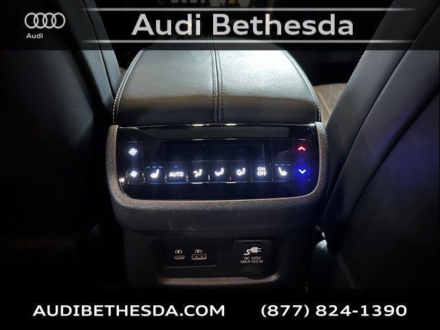 Photo of 2022 Moonbow Blue/Black Obsidian INFINITI QX60