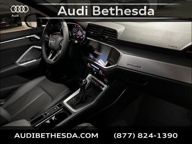 Photo of 2025 Mythos Black Metallic Audi Q3