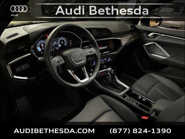 Photo of 2025 Mythos Black Metallic Audi Q3