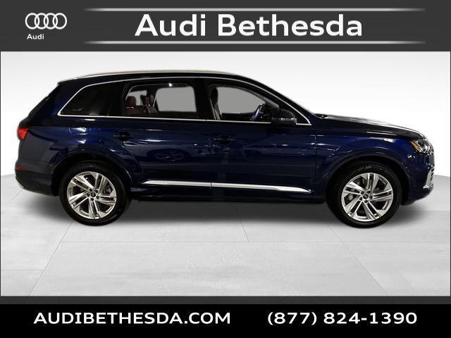 Photo of 2024 Blue Audi Q7