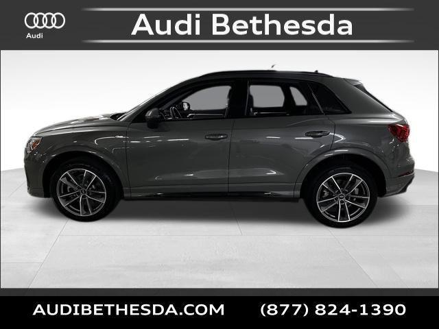 Photo of 2025 Chronos Gray Metallic Audi Q3