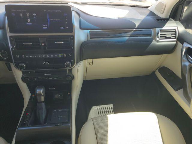 Photo of 2022 Starfire Pearl Lexus GX 460