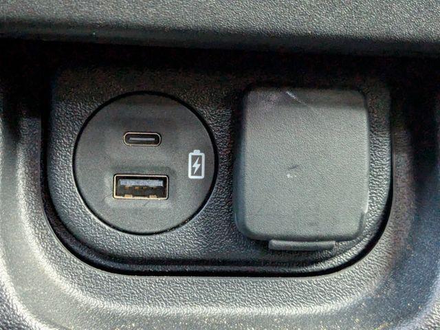 Photo of 2023 Agate Black Metallic Ford F-150