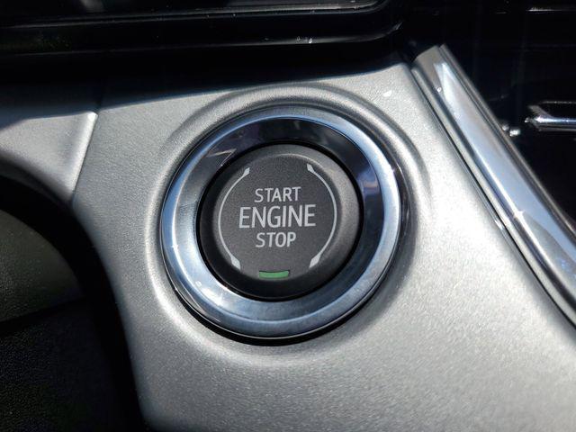 Photo of 2025 Summit White Chevrolet Trax