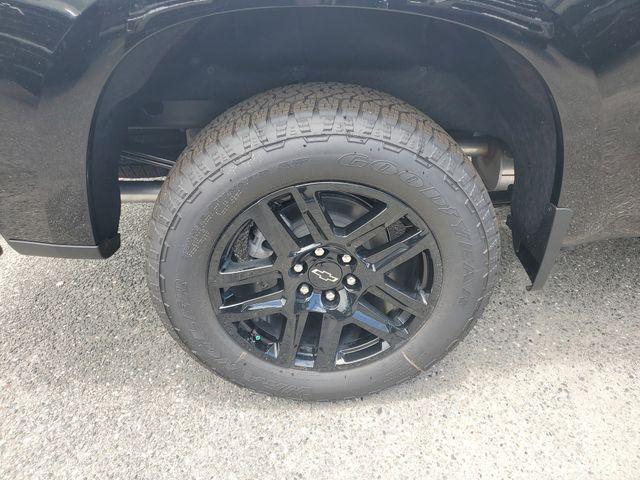 Photo of 2025 Black Chevrolet Silverado 1500