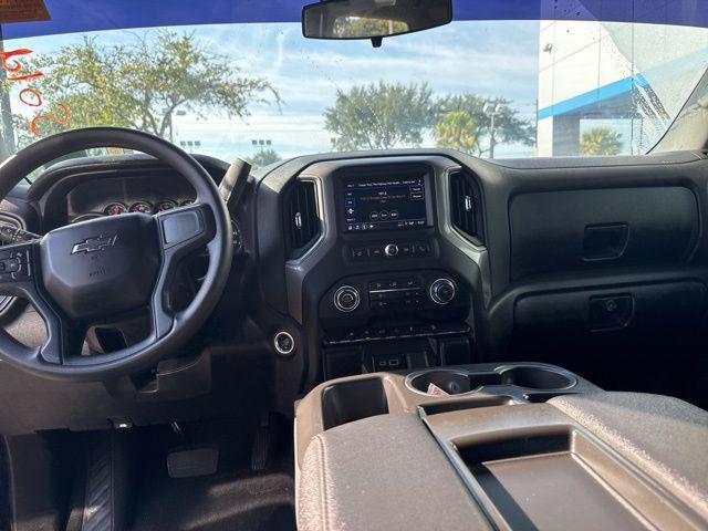 Photo of 2024 Black Chevrolet Silverado 1500