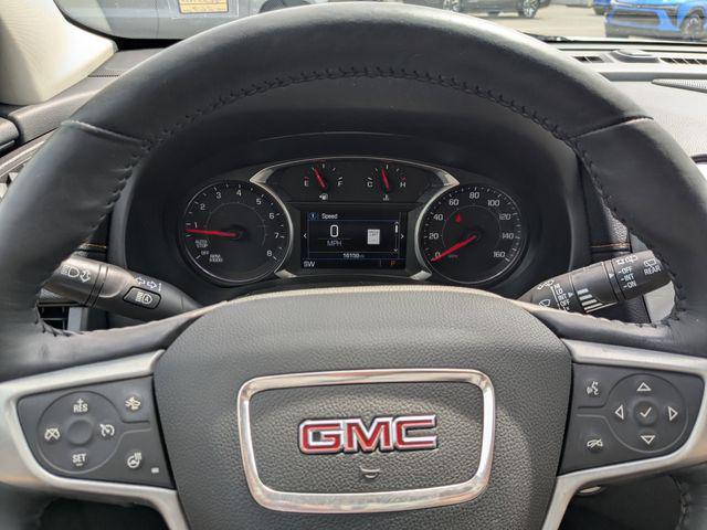 Photo of 2018 Summit White GMC Terrain