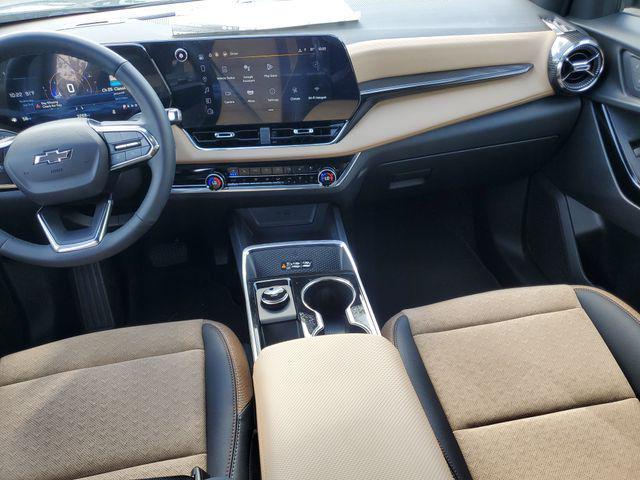 Photo of 2025 Mosaic Black Metallic Chevrolet Equinox