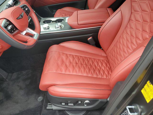 Photo of 2025 Vik Black Genesis GV80 Coupe