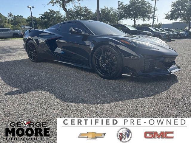 Photo of 2023 Black Chevrolet Corvette