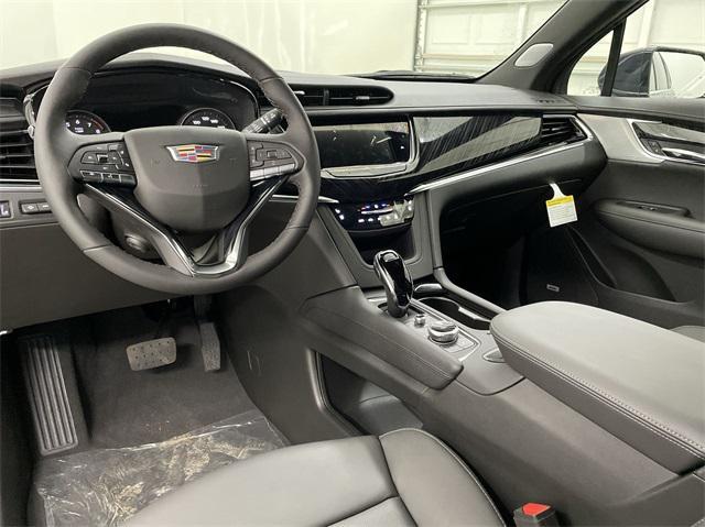 Photo of 2025 Midnight Sky Metallic Cadillac XT6
