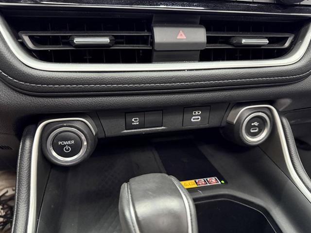 Photo of 2024 Ruby Flare Pearl Toyota Grand Highlander