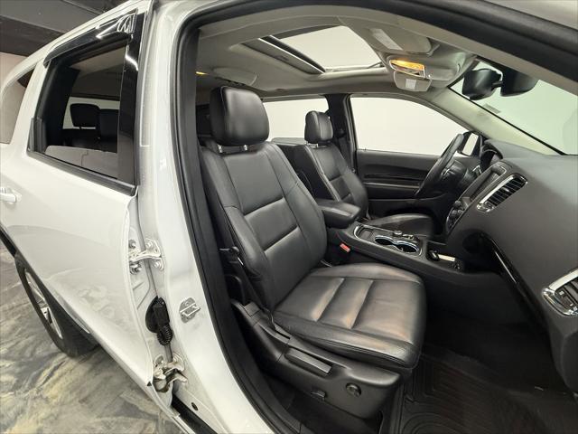 Photo of 2015 Bright White Dodge Durango