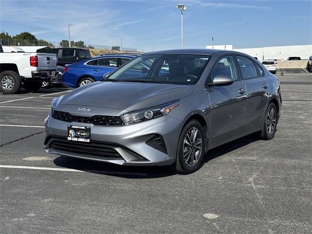 Photo of 2023 Steel Gray Kia Forte
