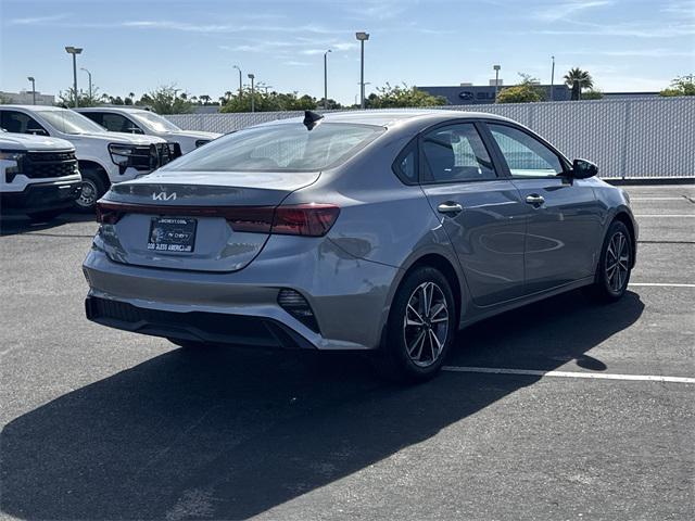 Photo of 2023 Steel Gray Kia Forte