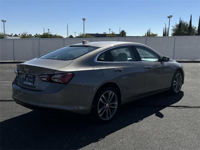 Photo of 2024 Mineral Gray Metallic Chevrolet Malibu