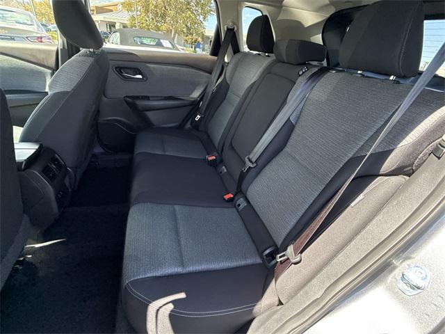 Photo of 2023 Gun Metallic Nissan Rogue