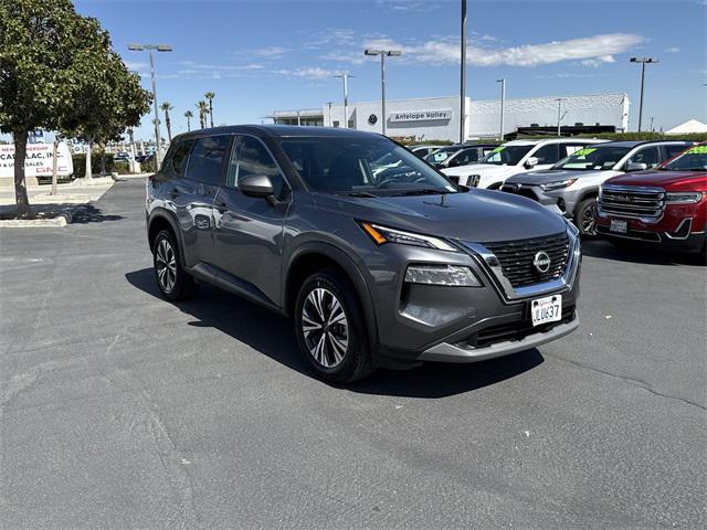 Photo of 2023 Gun Metallic Nissan Rogue