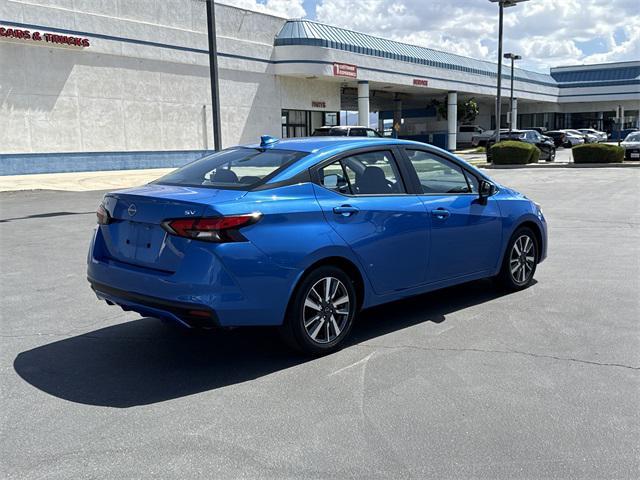 Photo of 2023 Electric Blue Metallic Nissan Versa