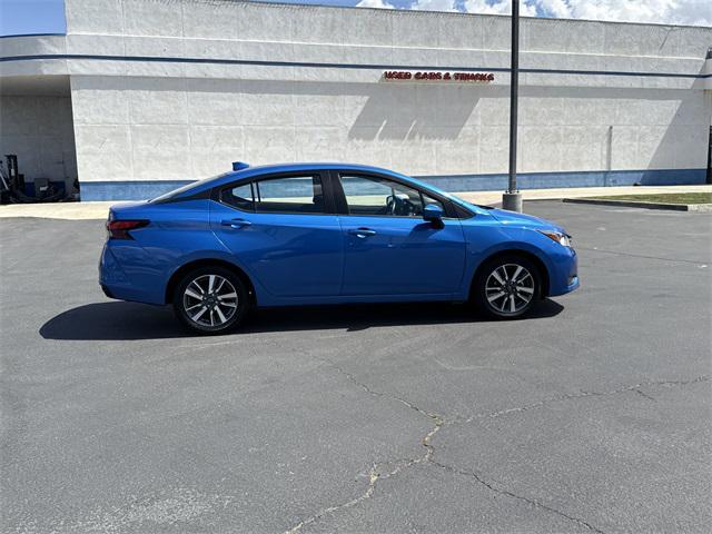 Photo of 2023 Electric Blue Metallic Nissan Versa