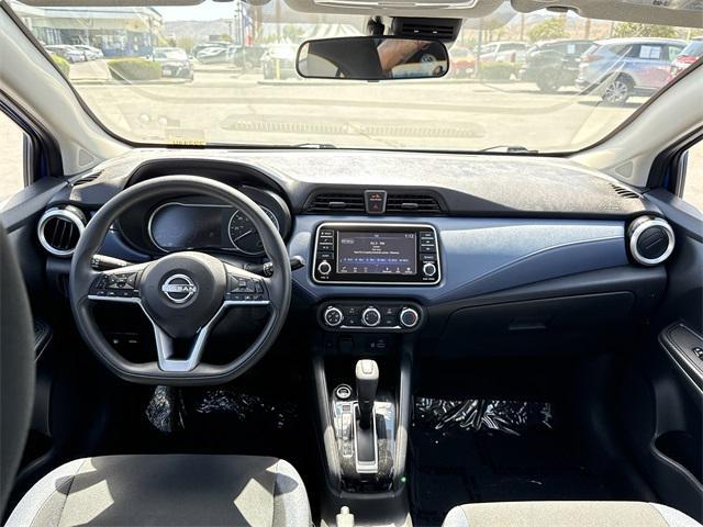 Photo of 2023 Electric Blue Metallic Nissan Versa