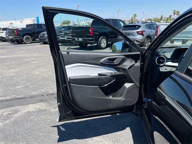 Photo of 2025 Black Metallic Chevrolet Trax