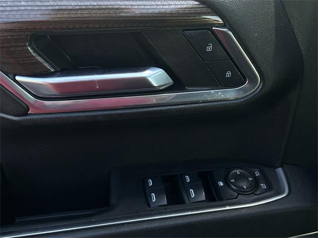 Photo of 2024 Black Chevrolet Silverado 1500