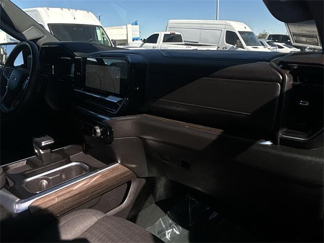 Photo of 2024 Black Chevrolet Silverado 1500