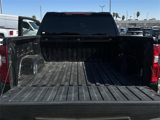 Photo of 2024 Black Chevrolet Silverado 1500