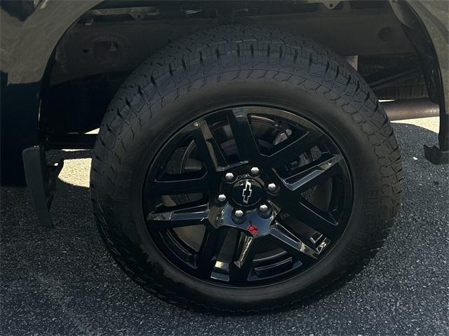 Photo of 2024 Black Chevrolet Silverado 1500