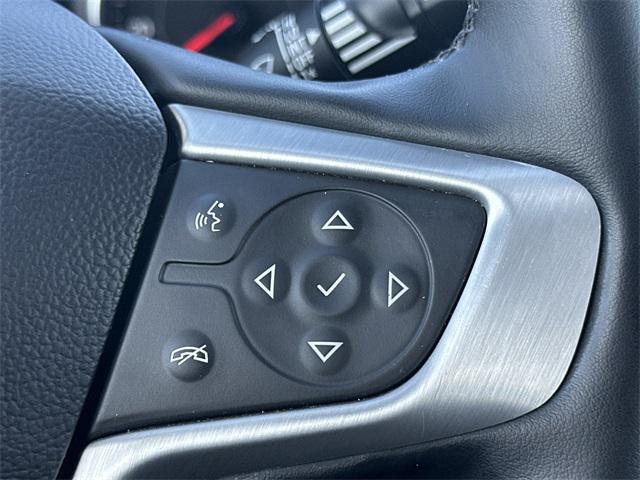 Photo of 2023 Summit White GMC Terrain