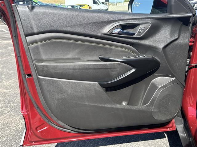 Photo of 2024 Crimson Metallic Chevrolet Trax