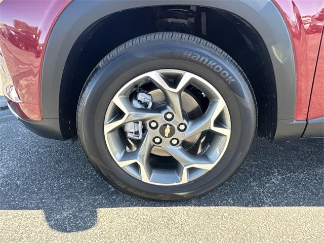 Photo of 2024 Crimson Metallic Chevrolet Trax