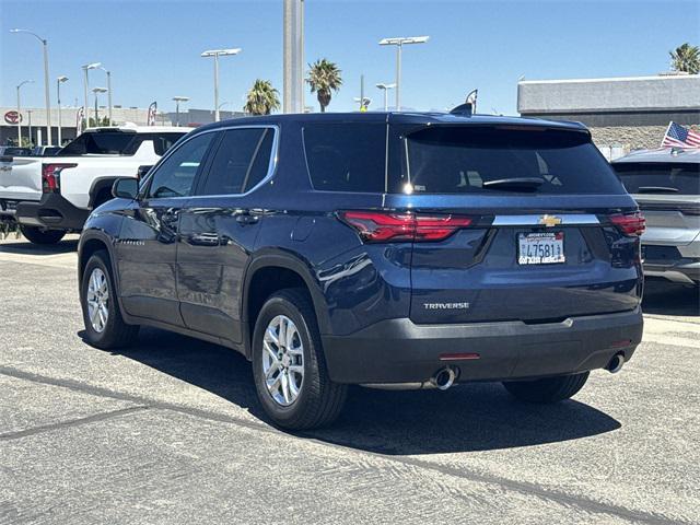 Photo of 2023 Northsky Blue Metallic Chevrolet Traverse