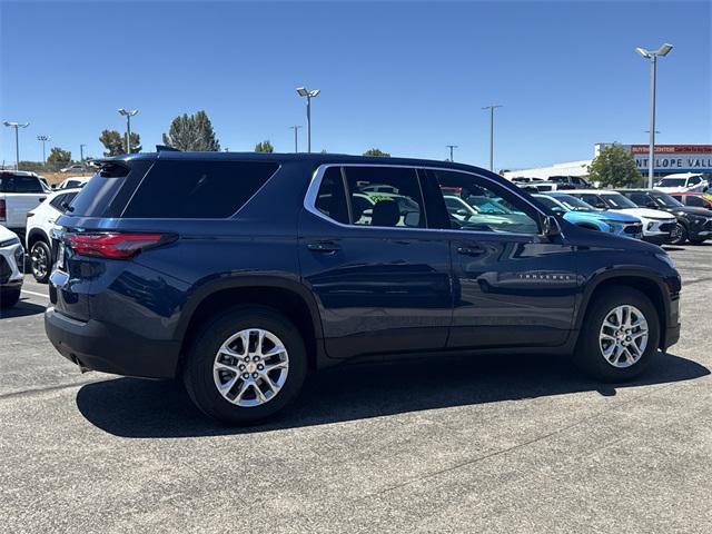 Photo of 2023 Northsky Blue Metallic Chevrolet Traverse