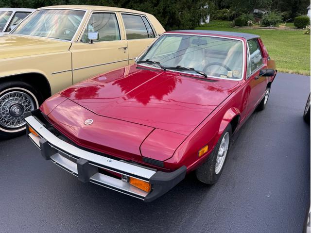 Photo of 1978 Red FIAT X1/9