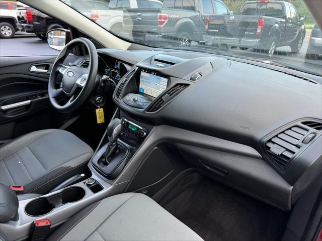 Photo of 2016 Sunset Ford Escape