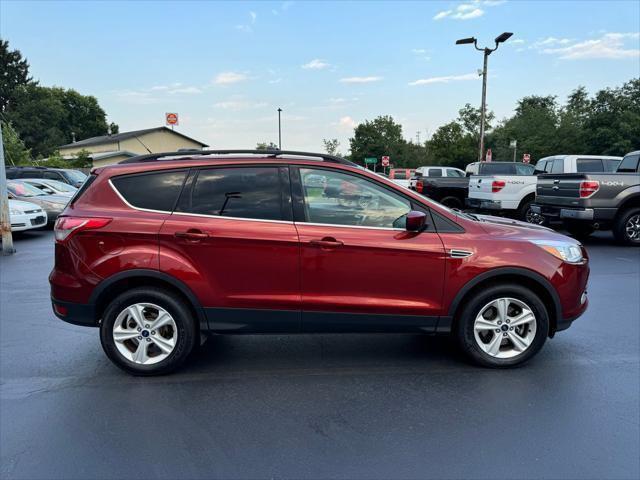 Photo of 2016 Sunset Ford Escape