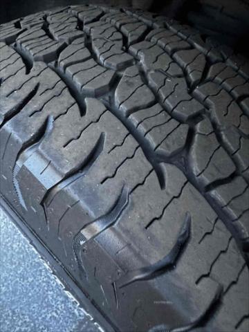 Photo of 2014 Black Chevrolet Silverado 1500