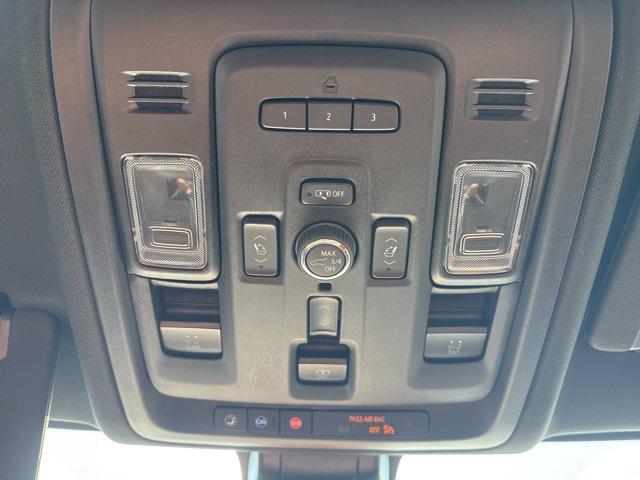 Photo of 2022 Satin Steel Metallic GMC Yukon XL
