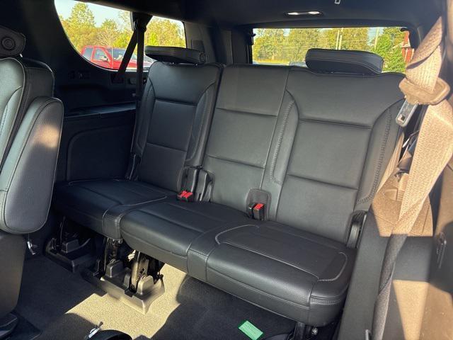 Photo of 2022 Satin Steel Metallic GMC Yukon XL