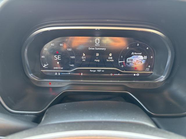 Photo of 2024 Silver GMC Yukon