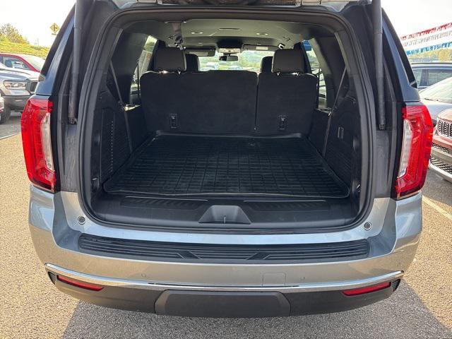 Photo of 2024 Silver GMC Yukon