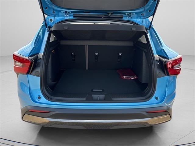 Photo of 2026 Marina Blue Metallic Chevrolet Trax