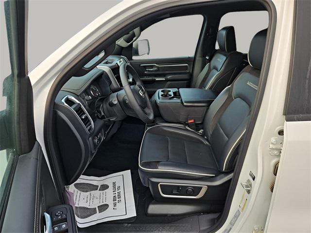 Photo of 2025 Bright White Clearcoat RAM 1500