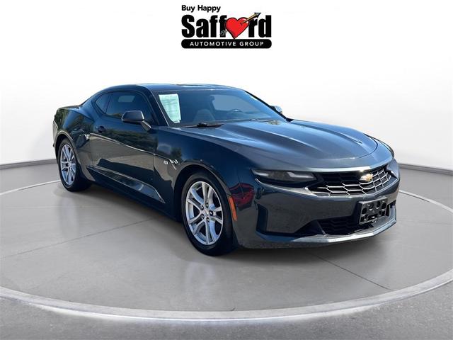 Photo of 2019 Shadow Gray Metallic Chevrolet Camaro